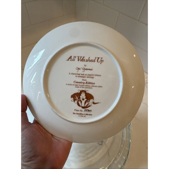Country Kitties By Gre Gerardi “All Washed Up” Collectors Plate - Picture 11 of 15